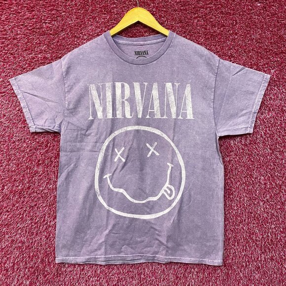 Nirvana Smiley Face Grunge Rock tshirt size Large - Picture 1 of 4